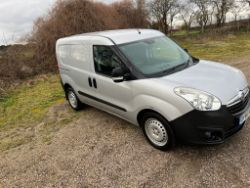 VAUXHALL COMBO 2016