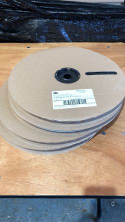 4 X ROLLS OF 3M DUAL-LOCK HOOK & LOOP FASTENER FLAME RESISTANT BLACK 15.8MM X 45.7M