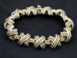 TIFFANY & CO SIGNATURE X BRACELET 18K GOLD LADIES 56.7G
