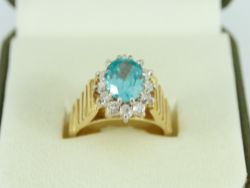 DIAMOND & SKY BLUE TOPAZ RING 18CT GOLD LADIES SIZE L 1/2 750 9.7G
