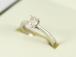 FOREVER DIAMOND SOLITAIRE RING PALLADIUM LADIES SIZE H 950 2.4G