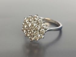 DIAMOND CLUSTER RING 18CT WHITE GOLD 1CT LADIES SIZE O 3/4 750 4.1G
