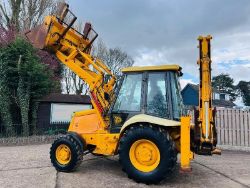 JCB 3CX 4WD BACKHOE DIGGER C/W EXTENDING DIG & MANUAL GEAR BOX