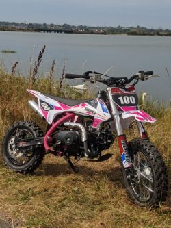 MBO 70cc Pit Bike with Larger 10