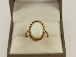 OPAL RING 9CT YELLOW GOLD LADIES STUNNING SIZE O 375 2.9G IC92
