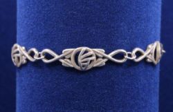 925 STERLING SILVER MACKINTOSH STYLE BRACELET, LENGTH 7