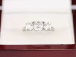 TRILOGY RING STERLING SILVER LADIES STUNNING SIZE M 1/2 925 2.5G AX46