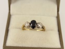 DIAMOND & SAPPHIRE RING 18CT GOLD LADIES SIZE N 750 3.6G IE18