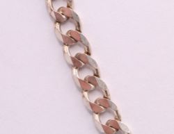 CUBAN CHAIN NECKLACE 17.75