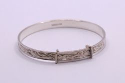 CHILDS CHRISTENING BRACELET 5.2