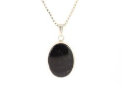 ONYX PENDANT STERLING SILVER LADIES STUNNING NECKLACE 925 4.9G CK58