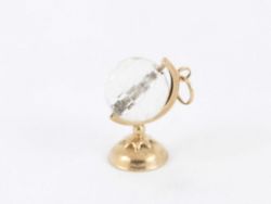 GLOBE CHARM VINTAGE 9CT GOLD 375 CHARMS PENDANT AC53