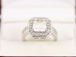 CLUSTER RING STERLING SILVER LADIES STUNNING SIZE N 1/2 925 5.5G AX55