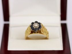 DIAMOND SAPPHIRE HALO RING 18CT GOLD LADIES STUNNING SIZE O 750 8.3G AS70