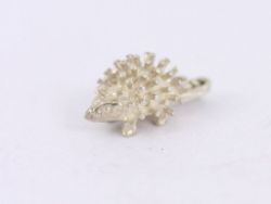 HEDGEHOG CHARM STERLING SILVER CHARMS LUCKY GOOD LUCK 925 2G OM94