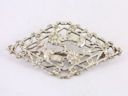 FLOWER BROOCH STERLING SILVER LADIES STUNNING VINTAGE 925 11.4G SS59