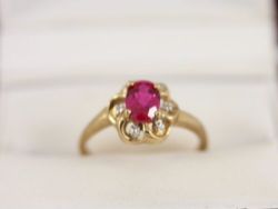 DIAMOND AND RUBY HALO RING 10K GOLD SIZE N 2.1G BA92