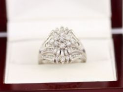 CLUSTER RING STERLING SILVER LADIES STUNNING SIZE N 1/2 925 5.8G AX70