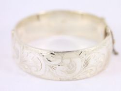 HINGED BANGLE STERLING SILVER LADIES VINTAGE BRACELET 925 29.9G SC53