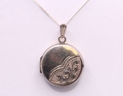 STERLING SILVER LOCKET CUBAN CHAIN NECKLACE 17.5