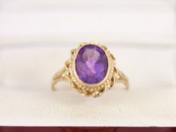 AMETHYST SOLITAIRE RING 9CT GOLD LADIES STUNNING SIZE L 1/2 375 2.8G BG53