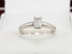 DIAMOND SOLITAIRE RING PLATINUM EMERALD CUT LADIES SIZE J 1/2