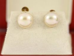 PEARL SCREWBACK EARRINGS 9CT GOLD LADIES NON PIERCED VINTAGE 375 3G BT23