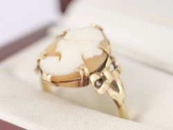 CAMEO RING 9CT GOLD LADIES STUNNING VINTAGE SIZE O 375 2.9G CD12