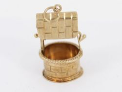 WISHING WELL CHARM VINTAGE 9CT GOLD 375 LUCKY CHARMS GOOD LUCK PENDANT K14