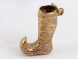 BOOT CHARM VINTAGE 9CT GOLD 375 LUCKY CHARMS GOOD LUCK PENDANT U93