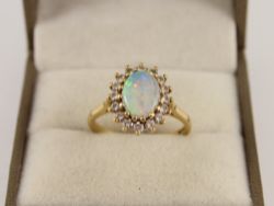 DIAMOND & OPAL RING 18CT YELLOW GOLD LADIES SIZE N 3/4 750 4.6G