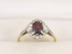 DIAMOND AND GARNET RING 18CT GOLD LADIES 750 PLATINUM SIZE N Q78
