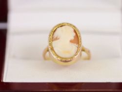 CAMEO RING 9CT ROSE GOLD LADIES STUNNING VINTAGE SIZE J 375 3.2G AT79