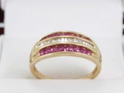 DIAMOND ENGAGEMENT RING 9CT GOLD GARNET LADIES SIZE S 375 V23