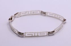 CLASSIC GREEK TILE DESIGN BRACELET 7.2