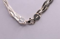 TWISTED OMEGA CHAIN NECKLACE 17.5