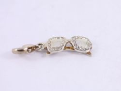 SUNGLASSES CHARM STERLING SILVER HOLIDAY GIFT 925 3.2G AM32