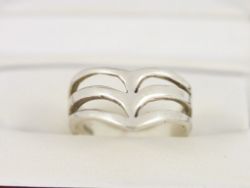 LADIES RING STERLING SILVER STUNNING SIZE N 925 3.9G AR46