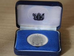 1973 NEW ZEALAND ONE DOLLAR COIN SILVER PROOF ELIZABETH II 925 RARE H75