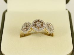 WHITE & CHAMPAGNE DIAMOND RING 9CT GOLD LADIES SIZE P 375 3.5G FR13