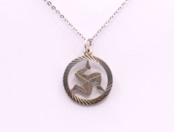 ISLE OF MAN 3 LEGS PENDANT CHARM CABLE CHAIN NECKLACE 18.5