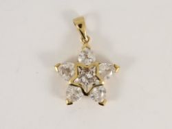 STAR CLUSTER PENDANT 9CT YELLOW GOLD LADIES STUNNING 375 2.8G ID35