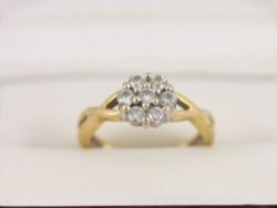 DIAMOND CLUSTER RING 18CT GOLD LADIES SIZE L 750 0.50CT 3.2G AP64