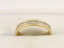 DIAMOND ETERNITY RING 18CT GOLD BI METAL LADIES SIZE O 750 Q77