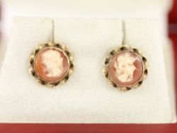 CAMEO EARRINGS 9CT GOLD LADIES STUNNING VINTAGE 375 1.3G AE95