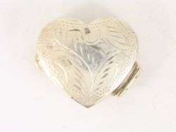 HEART SHAPED PILL BOX STERLING SILVER LADIES STUNNING 925 5.2G CK70