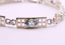 AQUAMARINE GEMSTONE BRACELET 7.5