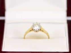 DIAMOND SOLITAIRE RING 18CT GOLD LADIES SIZE L 1/2 750 2.6G AZ60