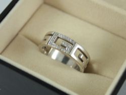 GUCCI DIAMOND G BAND RING 18CT WHITE GOLD LADIES SIZE S 3/4 750 11.8G EX30