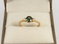 DIAMOND & GREEN TOURMALINE RING 18CT GOLD LADIES SIZE L 750 2.7G IA88